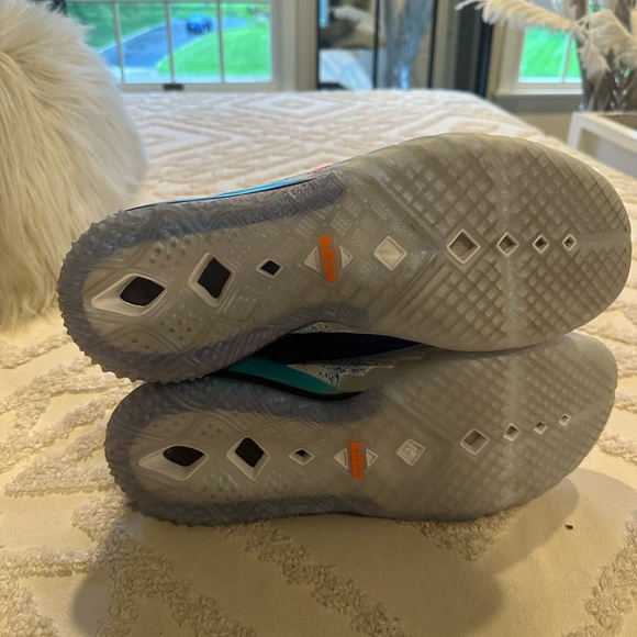 Nike Lebron 18 - Picture 4 of 4